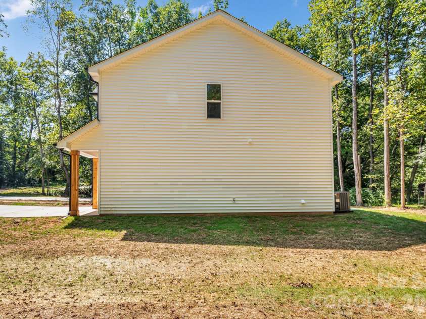 114 Yadkin Avenue, Spencer, NC 28159.  MLS# CAR4422284, YatesRealty ID 49299. 