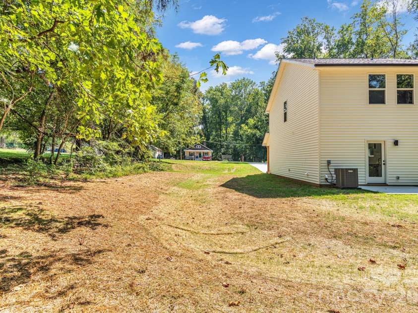 114 Yadkin Avenue, Spencer, NC 28159.  MLS# CAR4422284, YatesRealty ID 49299. 