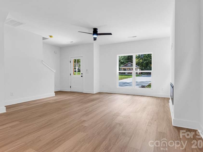 114 Yadkin Avenue, Spencer, NC 28159.  MLS# CAR4422284, YatesRealty ID 49299. 