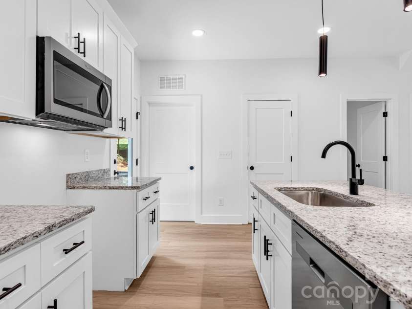114 Yadkin Avenue, Spencer, NC 28159.  MLS# CAR4422284, YatesRealty ID 49299. 
