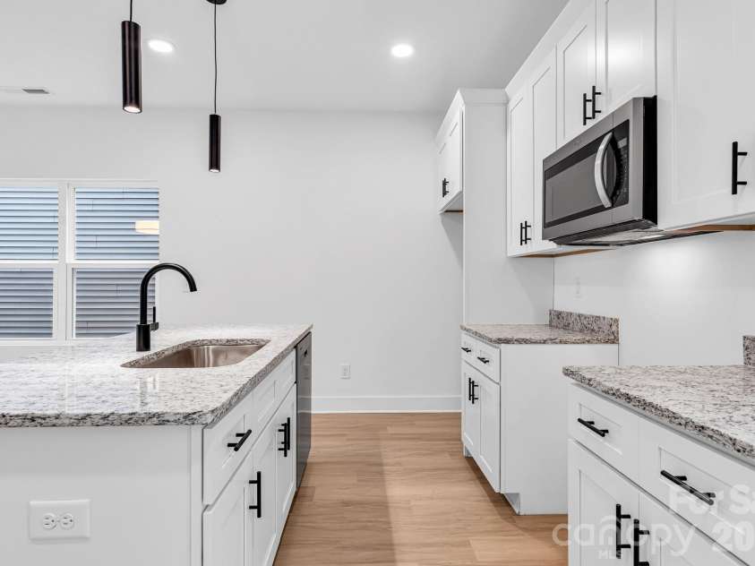 114 Yadkin Avenue, Spencer, NC 28159.  MLS# CAR4422284, YatesRealty ID 49299. 