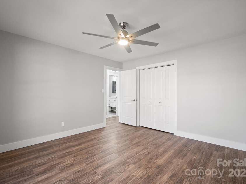 306 7th Street Place, Conover, NC 28613.  MLS# CAR4234782, YatesRealty ID 493. 