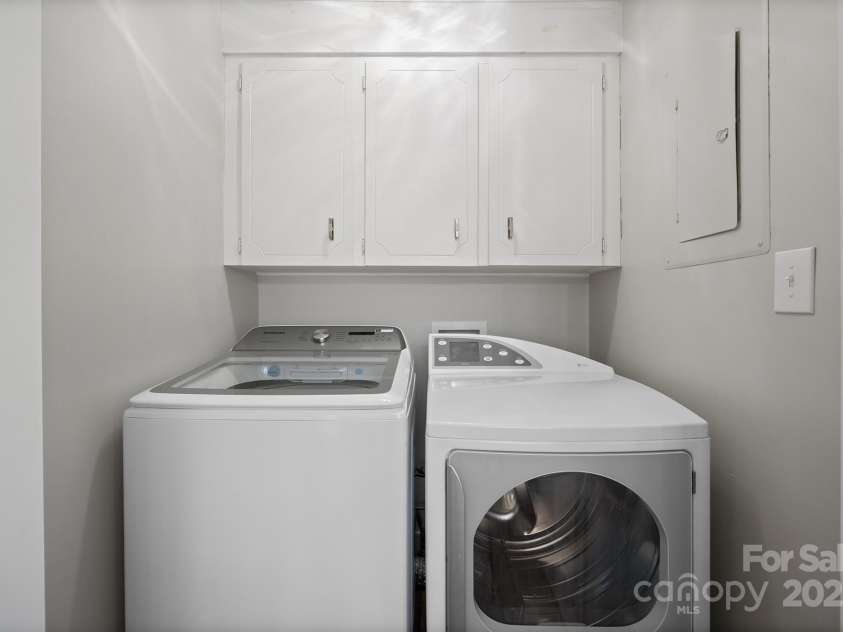 306 7th Street Place, Conover, NC 28613.  MLS# CAR4234782, YatesRealty ID 493. 