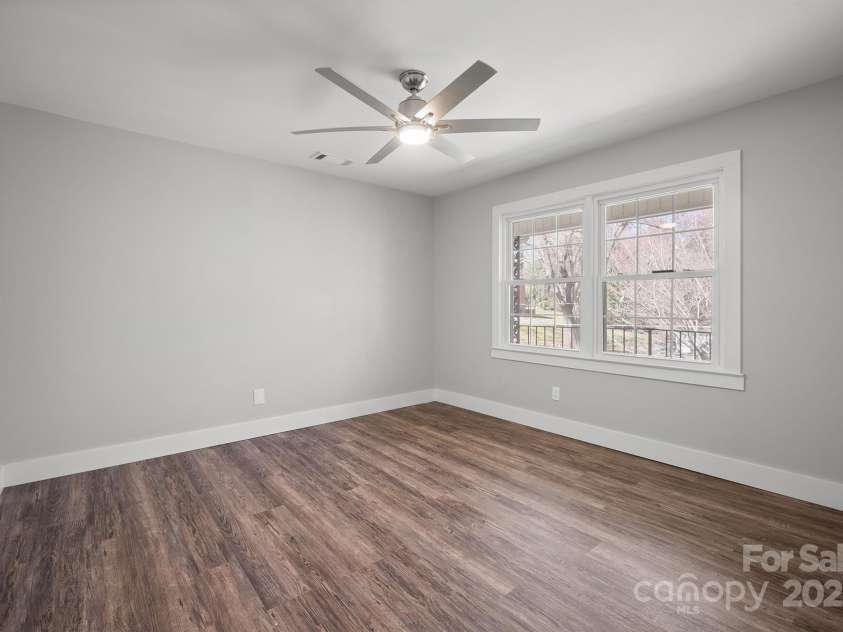 306 7th Street Place, Conover, NC 28613.  MLS# CAR4234782, YatesRealty ID 493. 