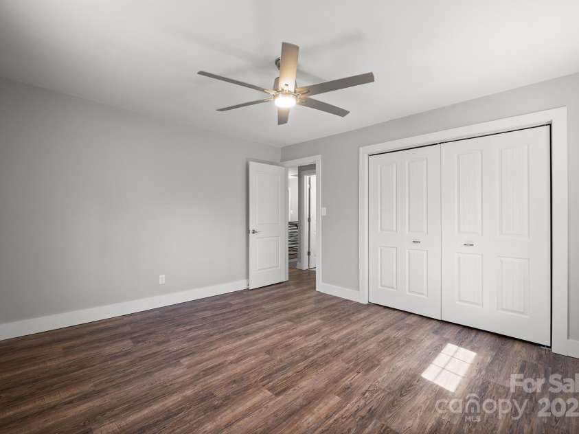 306 7th Street Place, Conover, NC 28613.  MLS# CAR4234782, YatesRealty ID 493. 