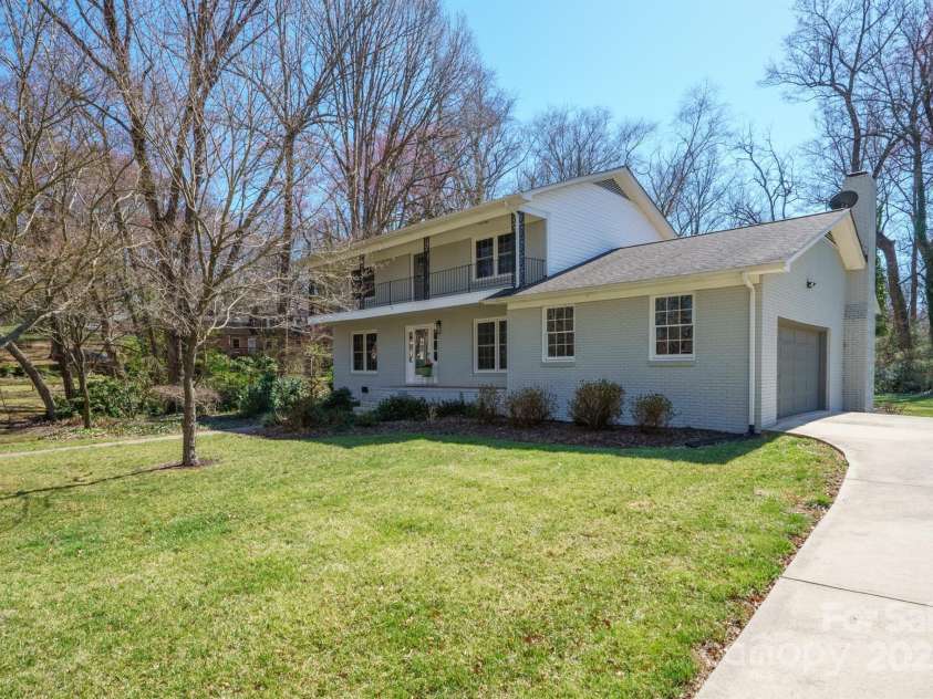 306 7th Street Place, Conover, NC 28613.  MLS# CAR4234782, YatesRealty ID 493. 