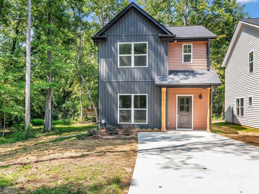112 Yadkin Avenue, Spencer, NC 28159.  MLS# CAR4422285, YatesRealty ID 49300. 
