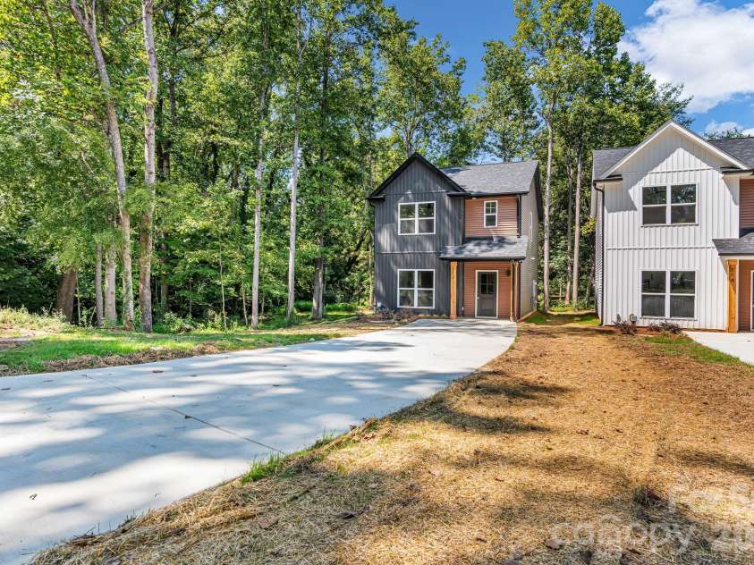 112 Yadkin Avenue, Spencer, NC 28159.  MLS# CAR4422285, YatesRealty ID 49300. 