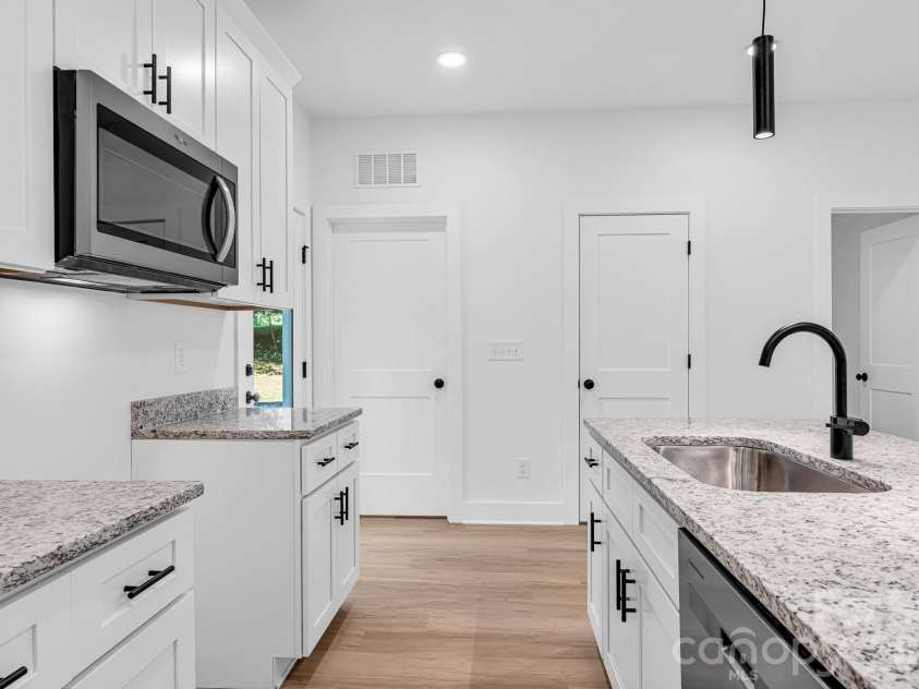 112 Yadkin Avenue, Spencer, NC 28159.  MLS# CAR4422285, YatesRealty ID 49300. 