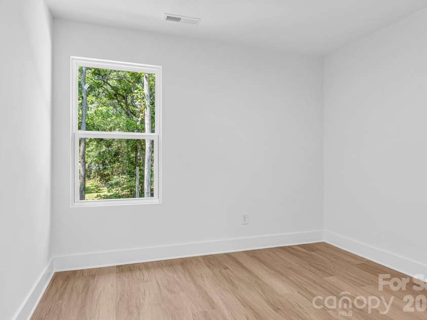 112 Yadkin Avenue, Spencer, NC 28159.  MLS# CAR4422285, YatesRealty ID 49300. 