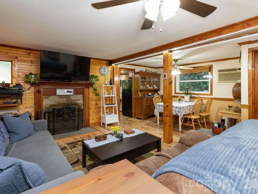 3387 Union Hill Road, Whittier, NC 28789.  MLS# CAR4421408, YatesRealty ID 49303. 