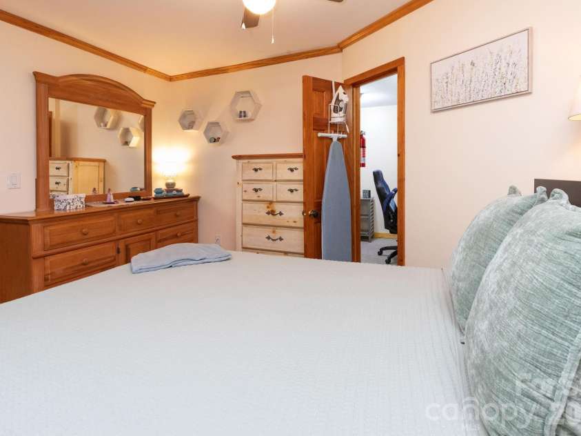 3387 Union Hill Road, Whittier, NC 28789.  MLS# CAR4421408, YatesRealty ID 49303. 