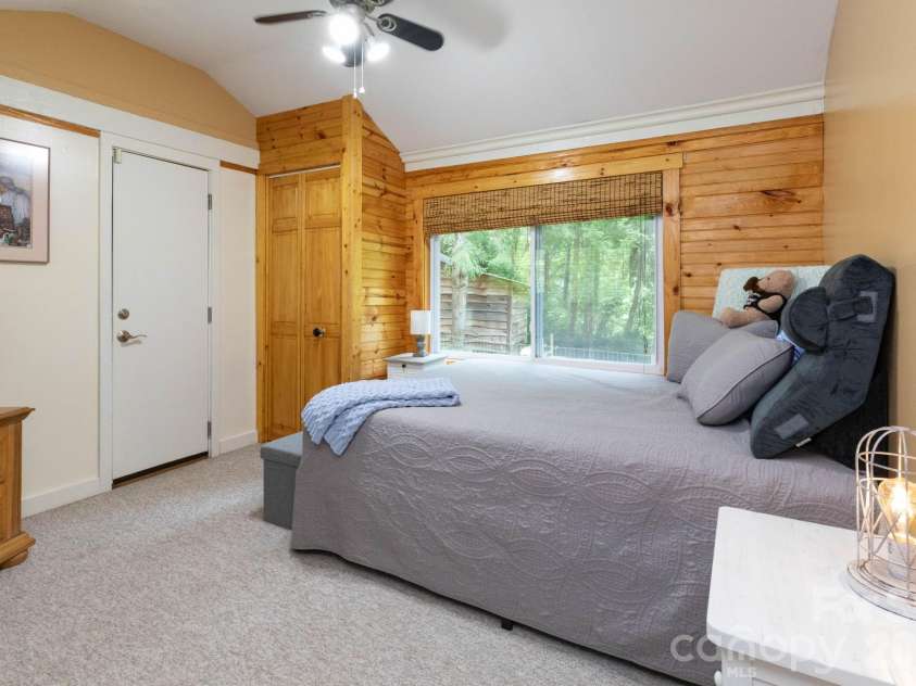 3387 Union Hill Road, Whittier, NC 28789.  MLS# CAR4421408, YatesRealty ID 49303. 
