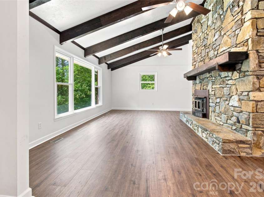 37 Guffey Mountain Road, Fairview, NC 28730.  MLS# CAR4422239, YatesRealty ID 49305. 