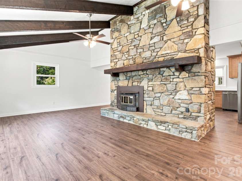 37 Guffey Mountain Road, Fairview, NC 28730.  MLS# CAR4422239, YatesRealty ID 49305. 