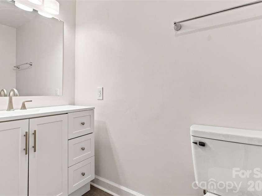 37 Guffey Mountain Road, Fairview, NC 28730.  MLS# CAR4422239, YatesRealty ID 49305. 