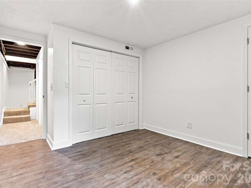 37 Guffey Mountain Road, Fairview, NC 28730.  MLS# CAR4422239, YatesRealty ID 49305. 