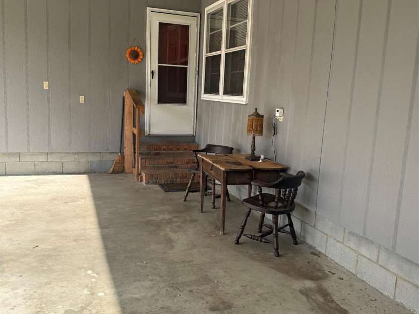 511 Church Street, Kershaw, SC 29067.  MLS# CAR4405856, YatesRealty ID 49308. 