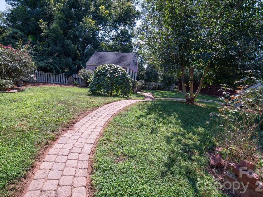 115 Chestnut Street, Morganton, NC 28655.  MLS# CAR4422295, YatesRealty ID 49309. 