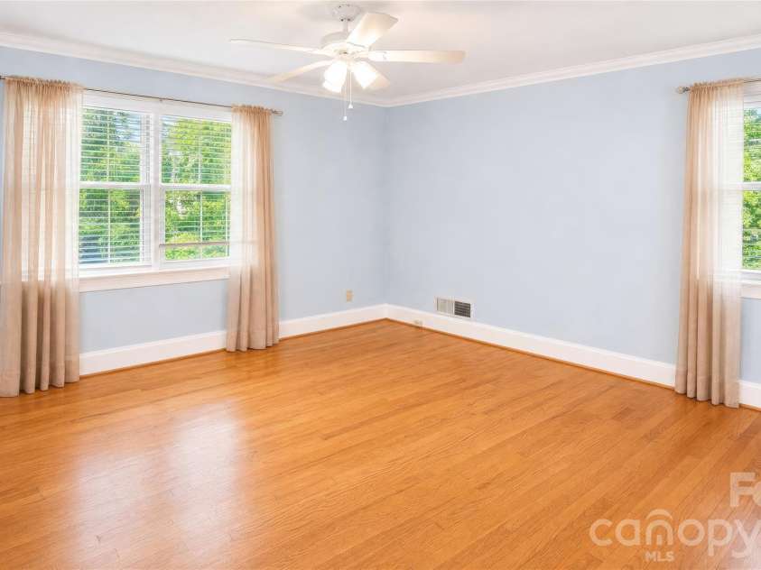 115 Chestnut Street, Morganton, NC 28655.  MLS# CAR4422295, YatesRealty ID 49309. 