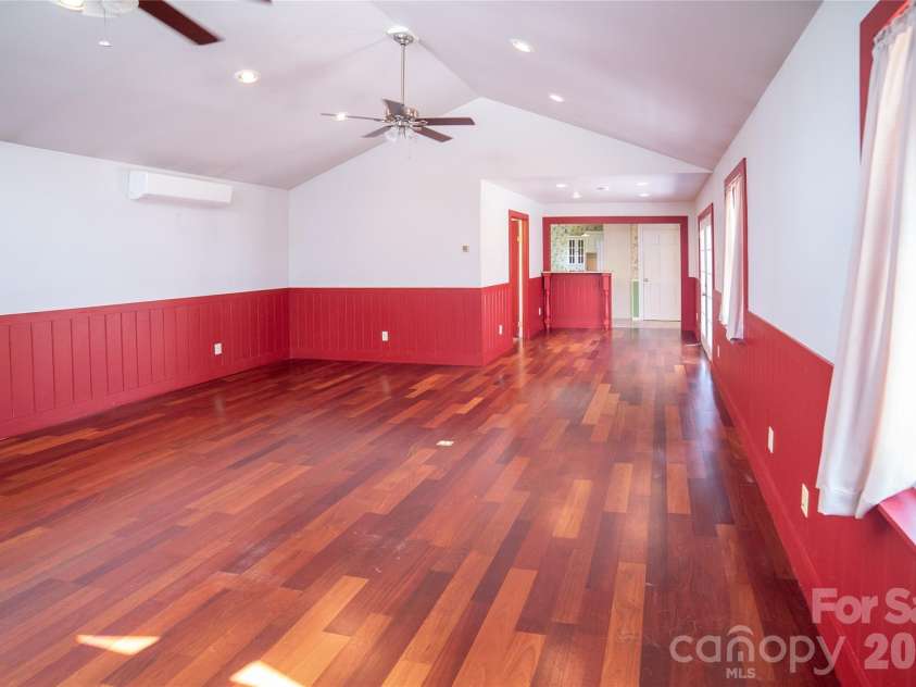 115 Chestnut Street, Morganton, NC 28655.  MLS# CAR4422295, YatesRealty ID 49309. 