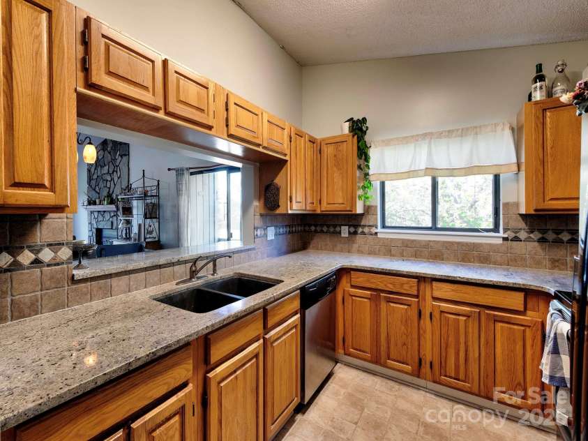 1022 Mallard Head Lane, Mooresville, NC 28117.  MLS# CAR4234239, YatesRealty ID 4931. 