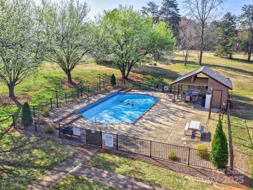 1022 Mallard Head Lane, Mooresville, NC 28117.  MLS# CAR4234239, YatesRealty ID 4931. 
