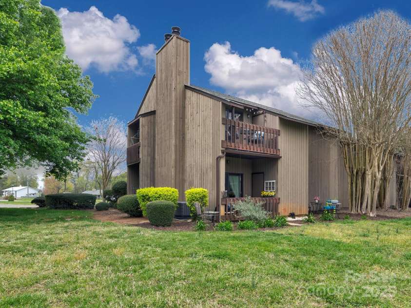 1022 Mallard Head Lane, Mooresville, NC 28117.  MLS# CAR4234239, YatesRealty ID 4931. 