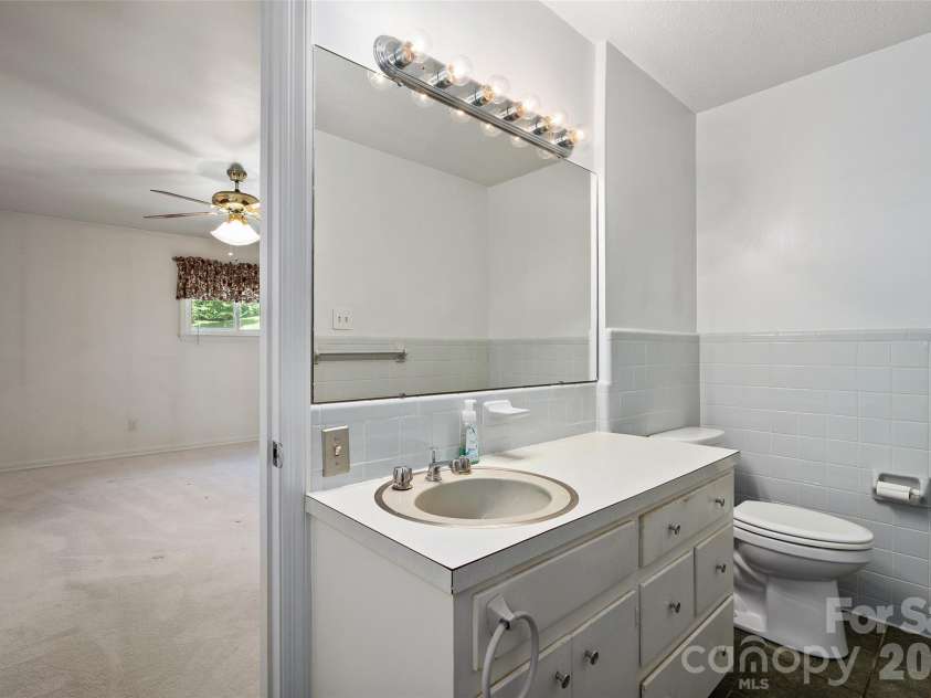 62 Haywood Drive, Canton, NC 28716.  MLS# CAR4410341, YatesRealty ID 49311. 