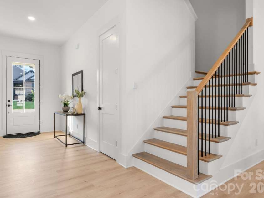 126 Jentri Way, Mooresville, NC 28115.  MLS# CAR4418346, YatesRealty ID 49315. 