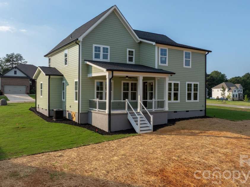 126 Jentri Way, Mooresville, NC 28115.  MLS# CAR4418346, YatesRealty ID 49315. 