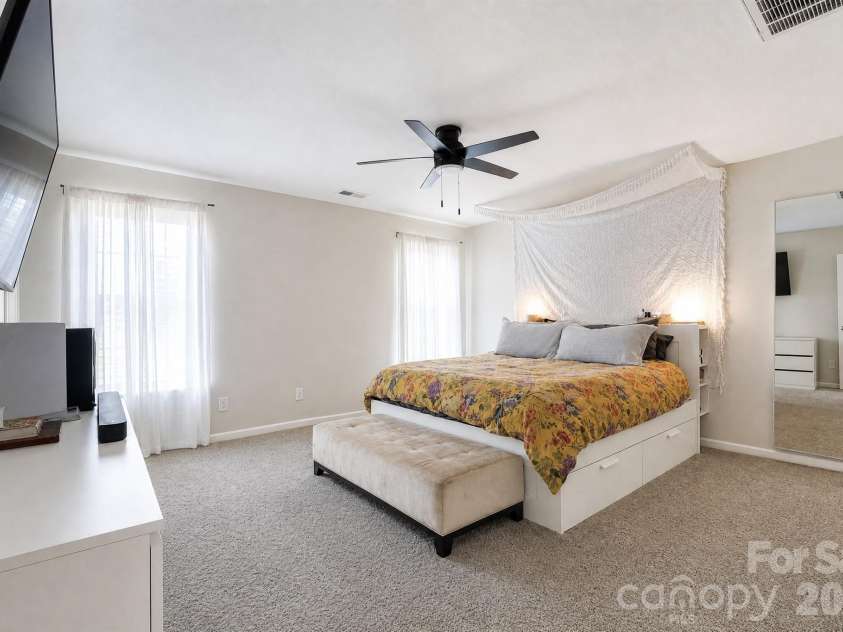 612 Colony Lakes Drive, Lexington, SC 29073.  MLS# CAR4421826, YatesRealty ID 49318. Primary bedroom