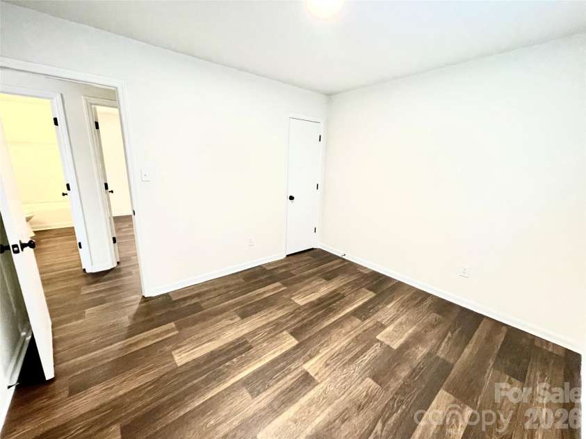 810 Dalton Street, Gastonia, NC 28052.  MLS# CAR4422314, YatesRealty ID 49319. 