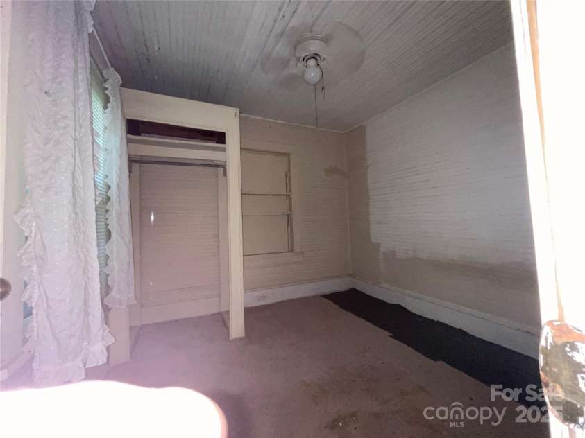 98 Lower Glady Fork Road, Candler, NC 28715.  MLS# CAR4329971, YatesRealty ID 4932. 