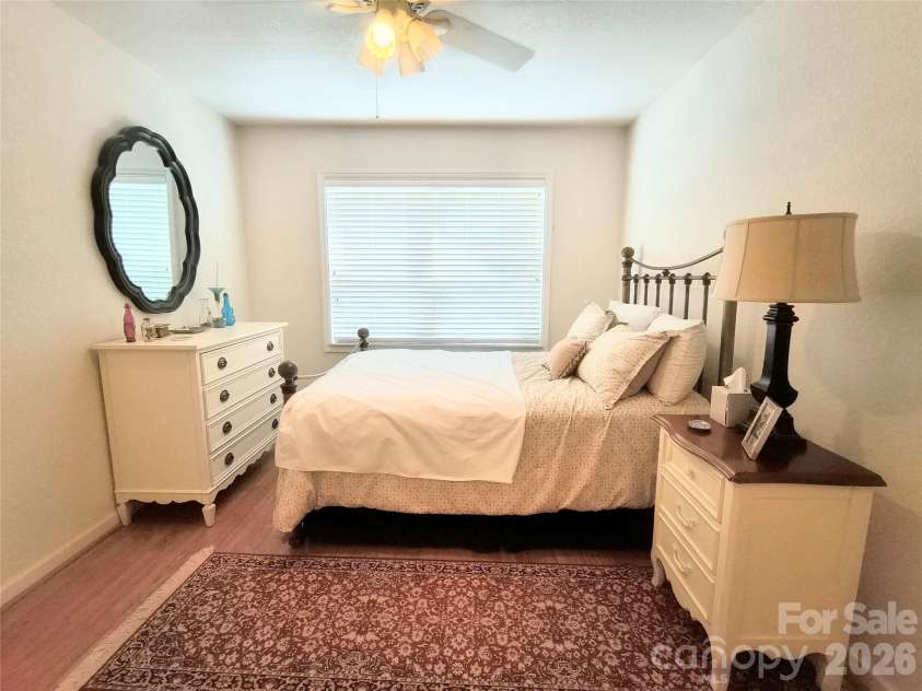 102 Park Lane, Black Mountain, NC 28711.  MLS# CAR4422316, YatesRealty ID 49320. 