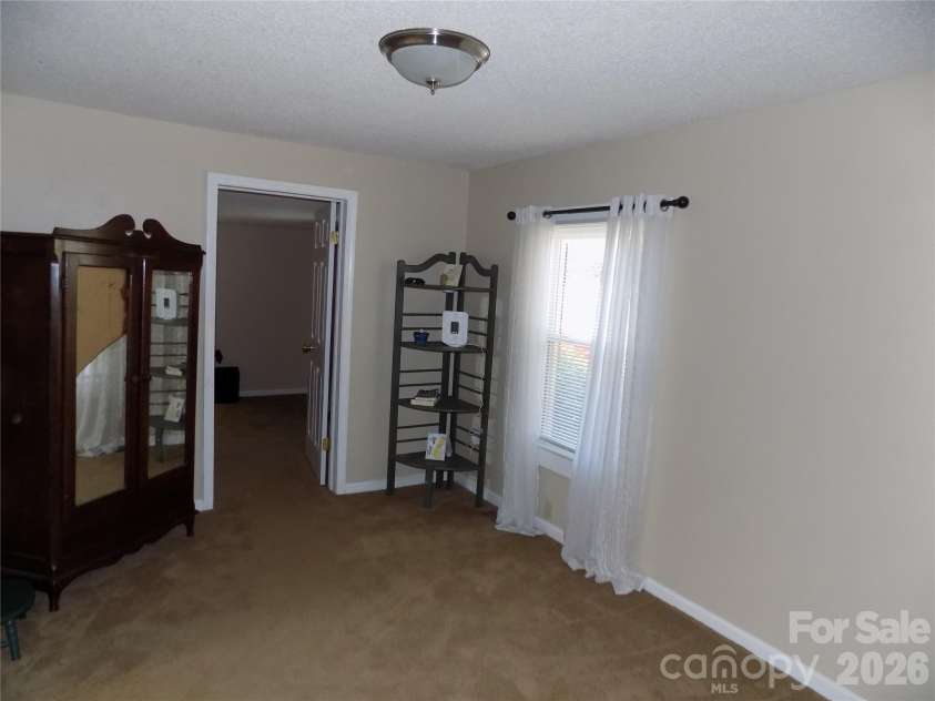 201 Horsley Avenue, Belmont, NC 28012.  MLS# CAR4422333, YatesRealty ID 49321. Bedroom