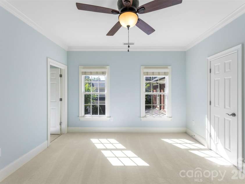 8928 Heydon Hall Circle, Charlotte, NC 28210.  MLS# CAR4297775, YatesRealty ID 49323. Bedroom connected to Full bath