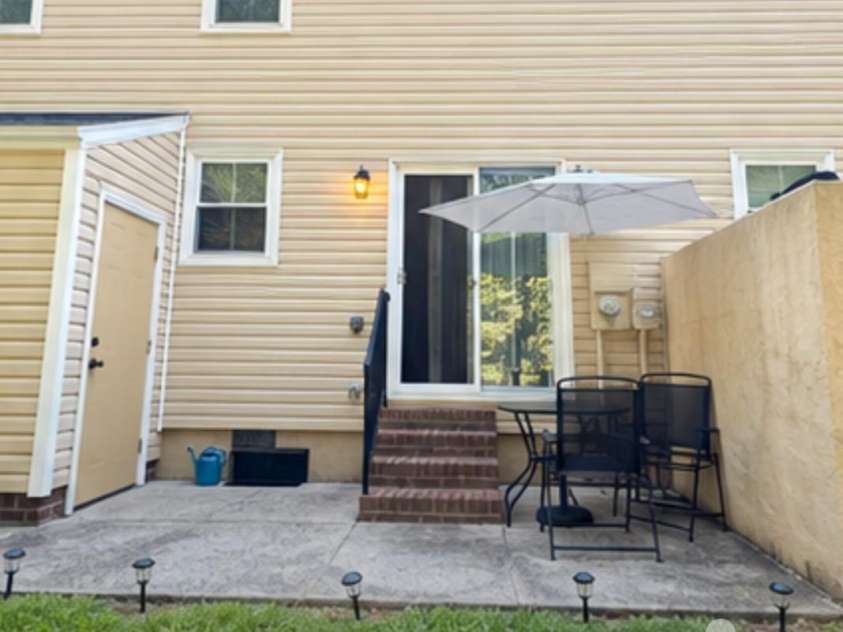 1117 Surry Lane, Gastonia, NC 28054.  MLS# CAR4422253, YatesRealty ID 49325. 