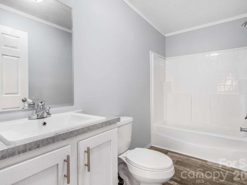 162 Phillips Valley Road, Mars Hill, NC 28754.  MLS# CAR4417613, YatesRealty ID 49327. 