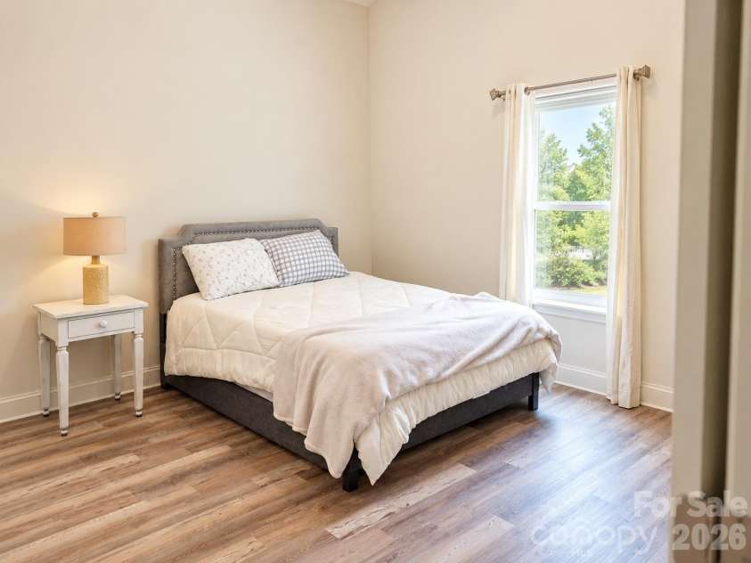 302 Cedar Street, Lancaster, SC 29720.  MLS# CAR4422336, YatesRealty ID 49328. 