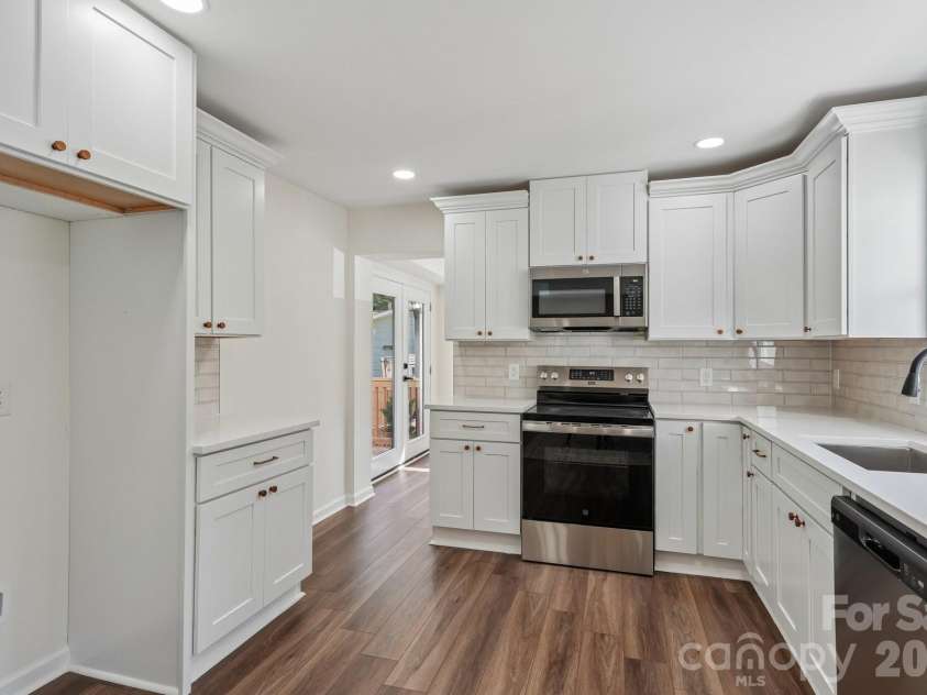 217 Rehobeth Road, Waxhaw, NC 28173.  MLS# CAR4417456, YatesRealty ID 49329. 