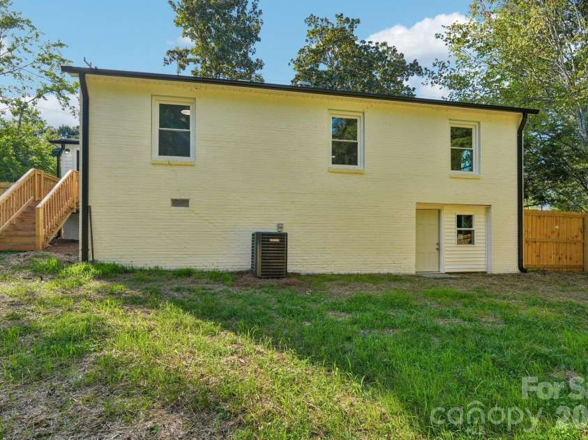 217 Rehobeth Road, Waxhaw, NC 28173.  MLS# CAR4417456, YatesRealty ID 49329. 