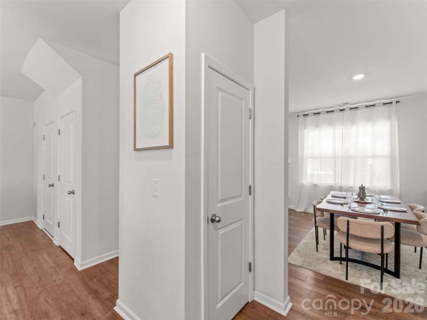 302 woodnettle Lane, Arden, NC 28704.  MLS# CAR4421462, YatesRealty ID 49330. Pantry, into dining