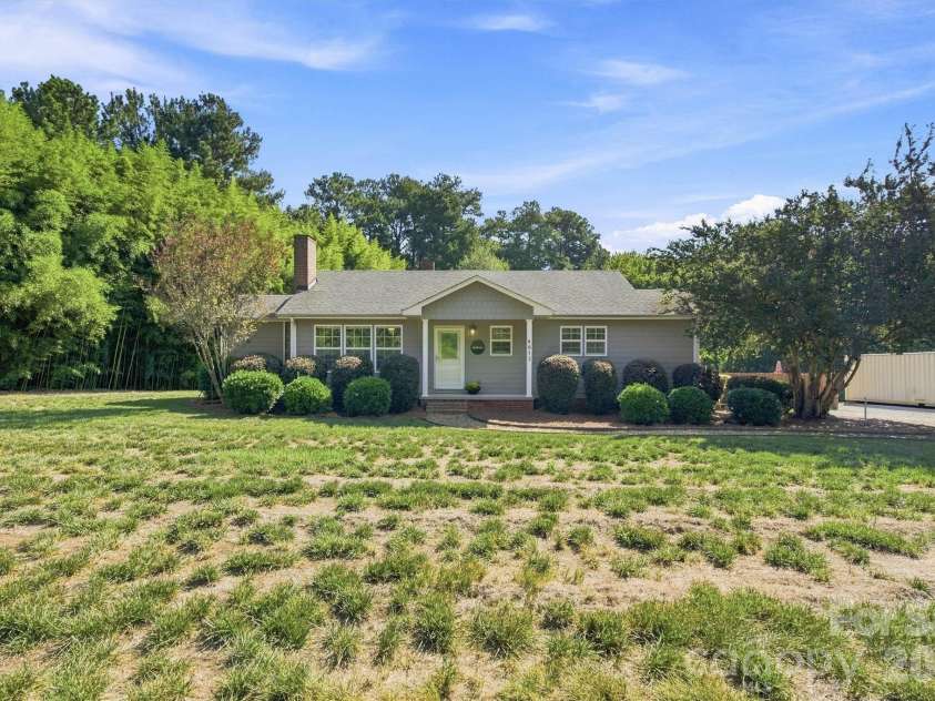 4617 Old Plank Road, Iron Station, NC 28080.  MLS# CAR4422370, YatesRealty ID 49331. 