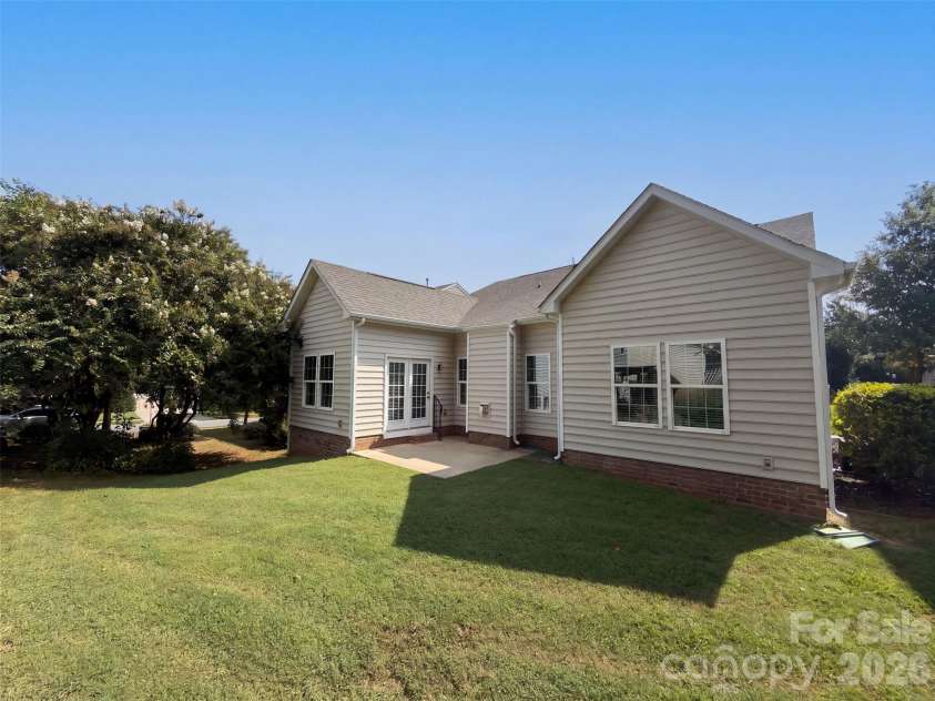 1006 Oakmere Road, Waxhaw, NC 28173.  MLS# CAR4422374, YatesRealty ID 49332. 