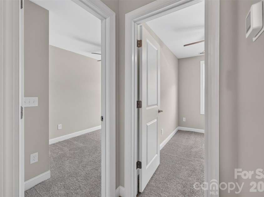 3919 Hemingway Drive, Hickory, NC 28601.  MLS# CAR4420022, YatesRealty ID 49333. 