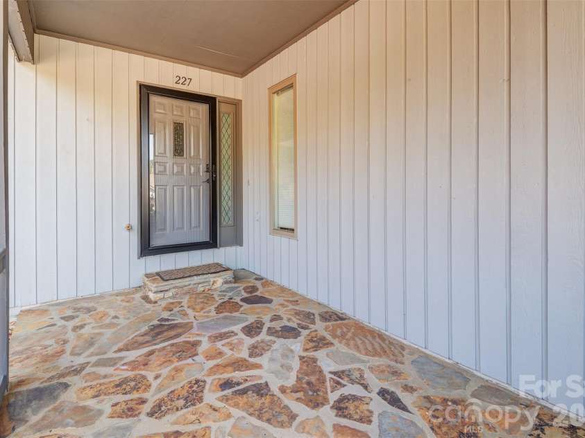 227 Kyfields Road, Weaverville, NC 28787.  MLS# CAR4421377, YatesRealty ID 49335. 