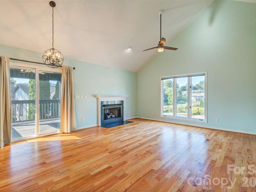 227 Kyfields Road, Weaverville, NC 28787.  MLS# CAR4421377, YatesRealty ID 49335. 