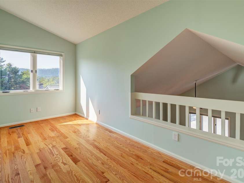 227 Kyfields Road, Weaverville, NC 28787.  MLS# CAR4421377, YatesRealty ID 49335. 