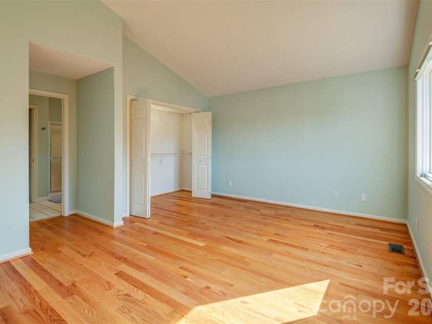 227 Kyfields Road, Weaverville, NC 28787.  MLS# CAR4421377, YatesRealty ID 49335. 